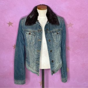 Lucky Brand Vintage Grunge 90s Y2K Trucker Denim Lined Jacket Fur Collar Medium